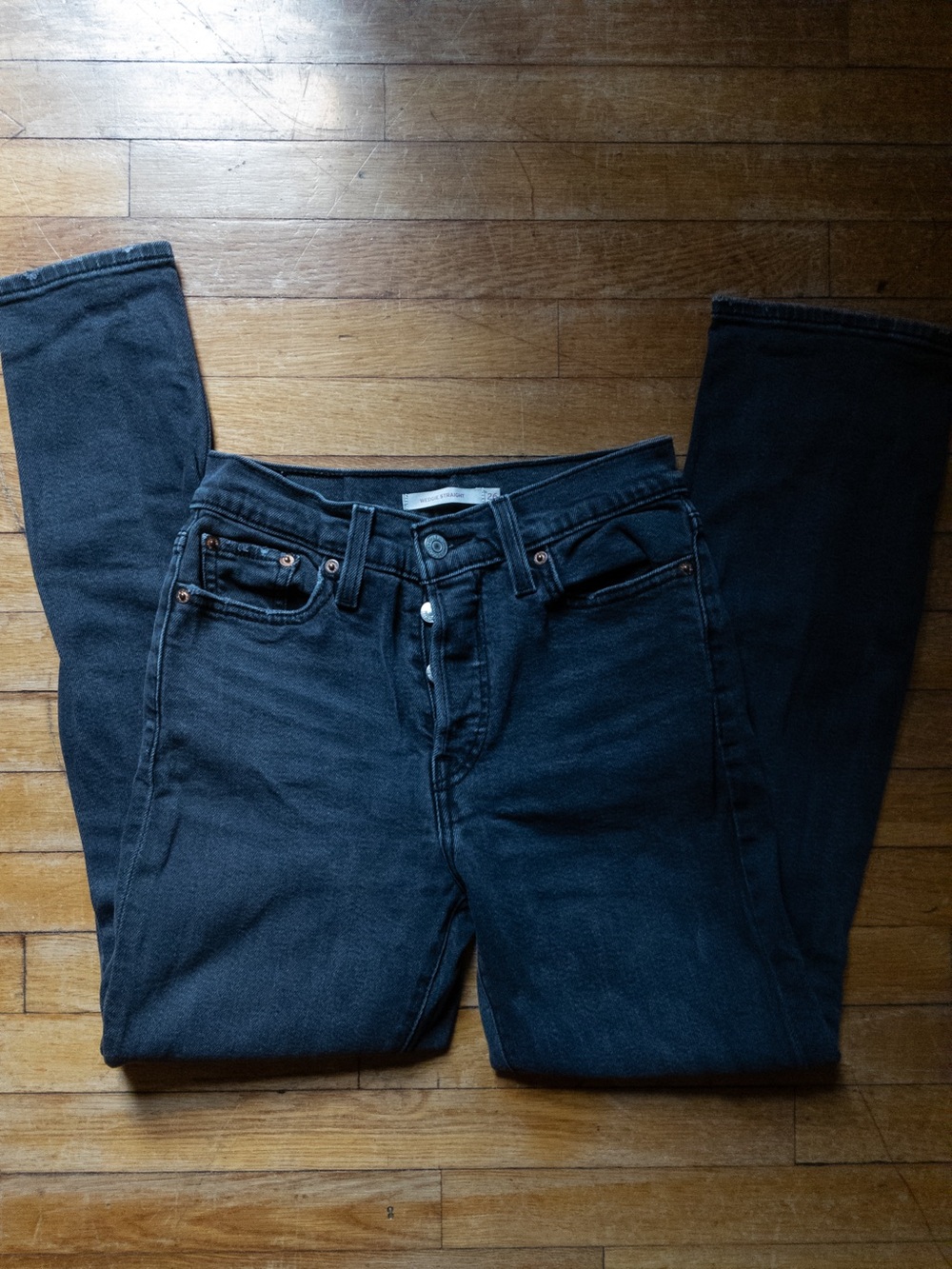 Levi's Women's Skinny Jeans in Black